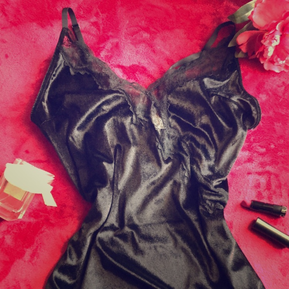 Black Velveteen Slip Dress - New